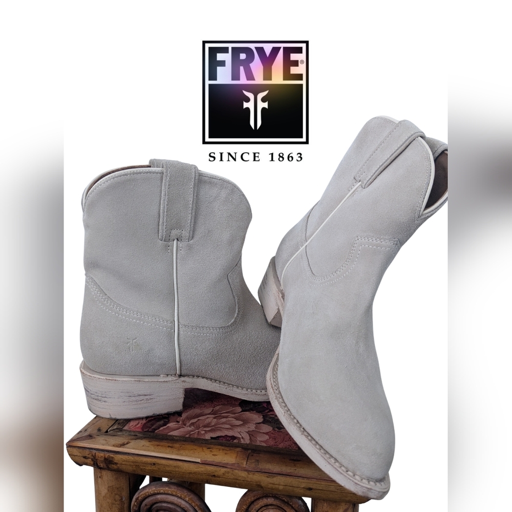 Frye Women's Ankle Boots in Light Gray
